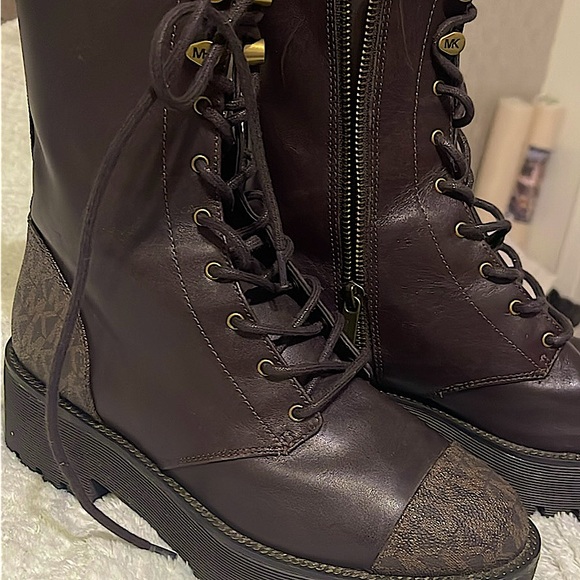 Michael Kors boots - Picture 3 of 3